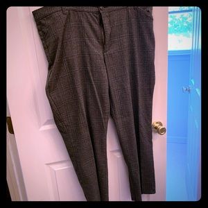 Lee Gray Plaid pants
